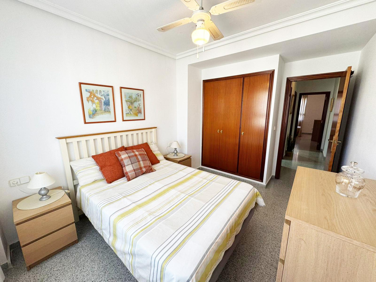 Se vende Apartamento Planta Baja de 3 dormitorios en Costa Blanca, Alicante, España