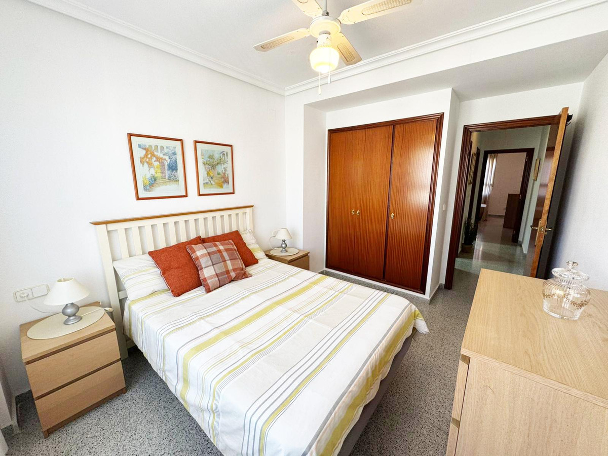 Se vende Apartamento Planta Baja de 3 dormitorios en Costa Blanca, Alicante, España
