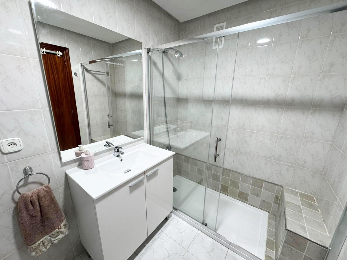 Se vende Apartamento Planta Baja de 3 dormitorios en Costa Blanca, Alicante, España