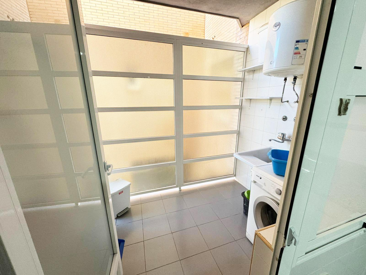 Se vende Apartamento Planta Baja de 3 dormitorios en Costa Blanca, Alicante, España