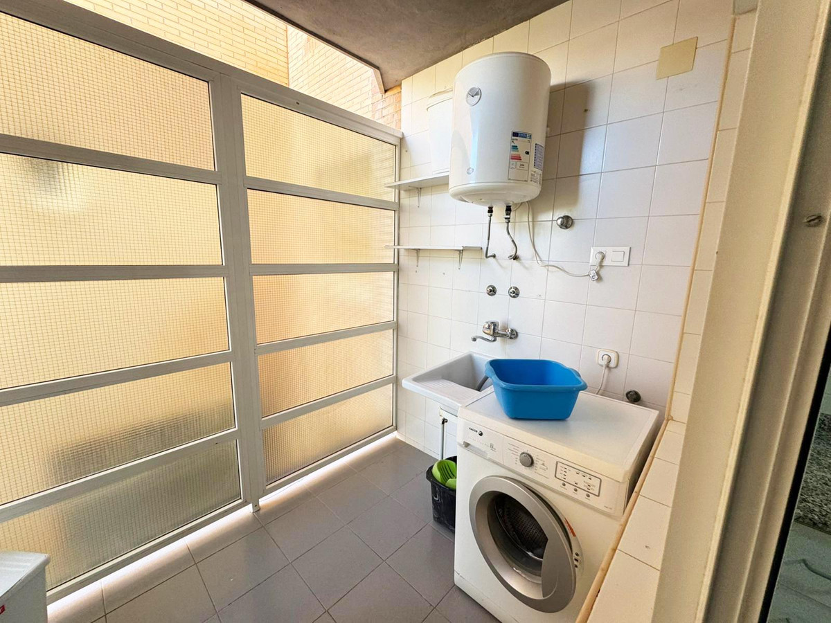 Se vende Apartamento Planta Baja de 3 dormitorios en Costa Blanca, Alicante, España