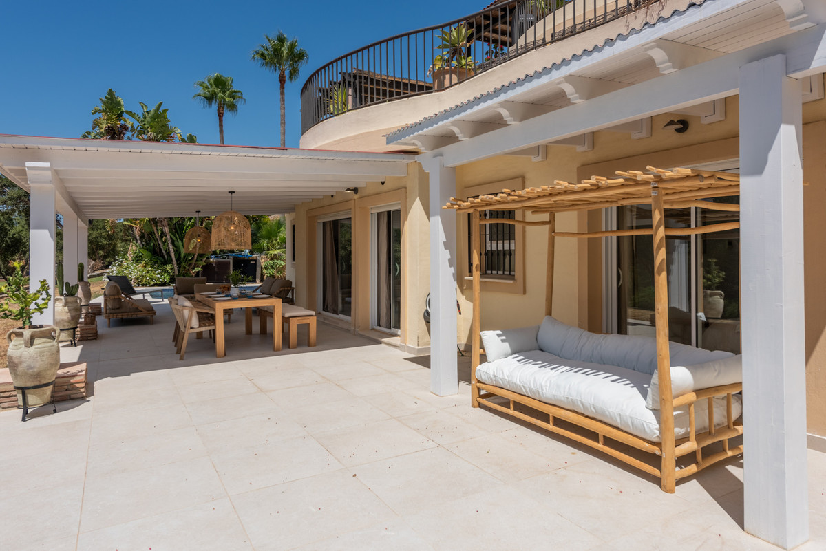 Se vende Apartamento Planta Baja de 3 dormitorios en Costa Del Sol, Cadiz, España