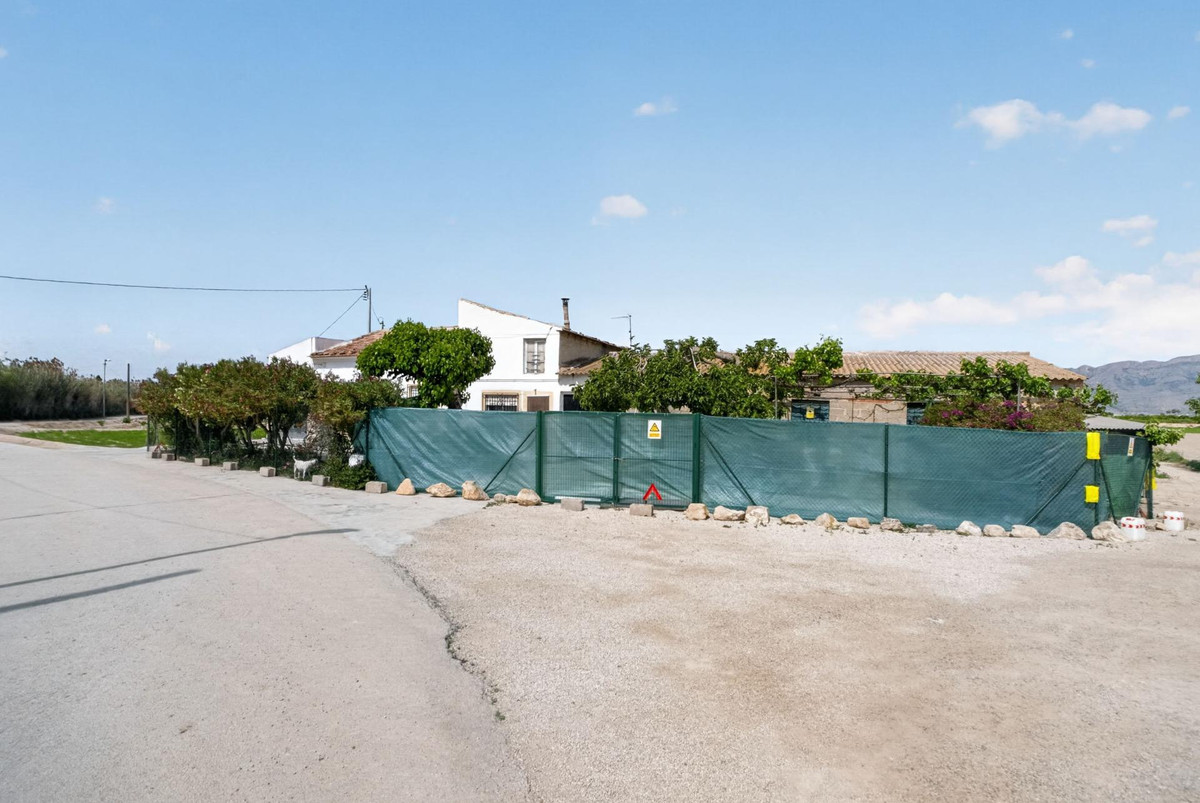Se vende Finca - Cortijo de 3 dormitorios en Costa Blanca, Alicante, España