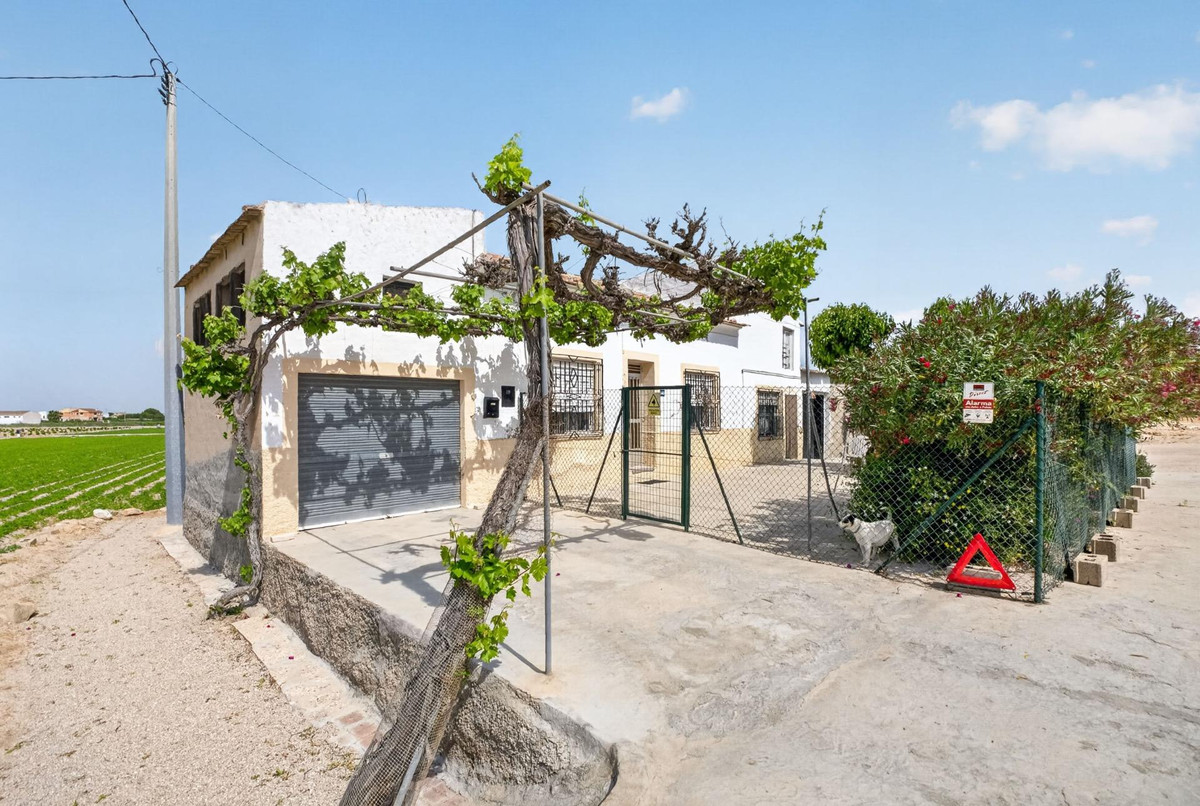 Se vende Finca - Cortijo de 3 dormitorios en Costa Blanca, Alicante, España