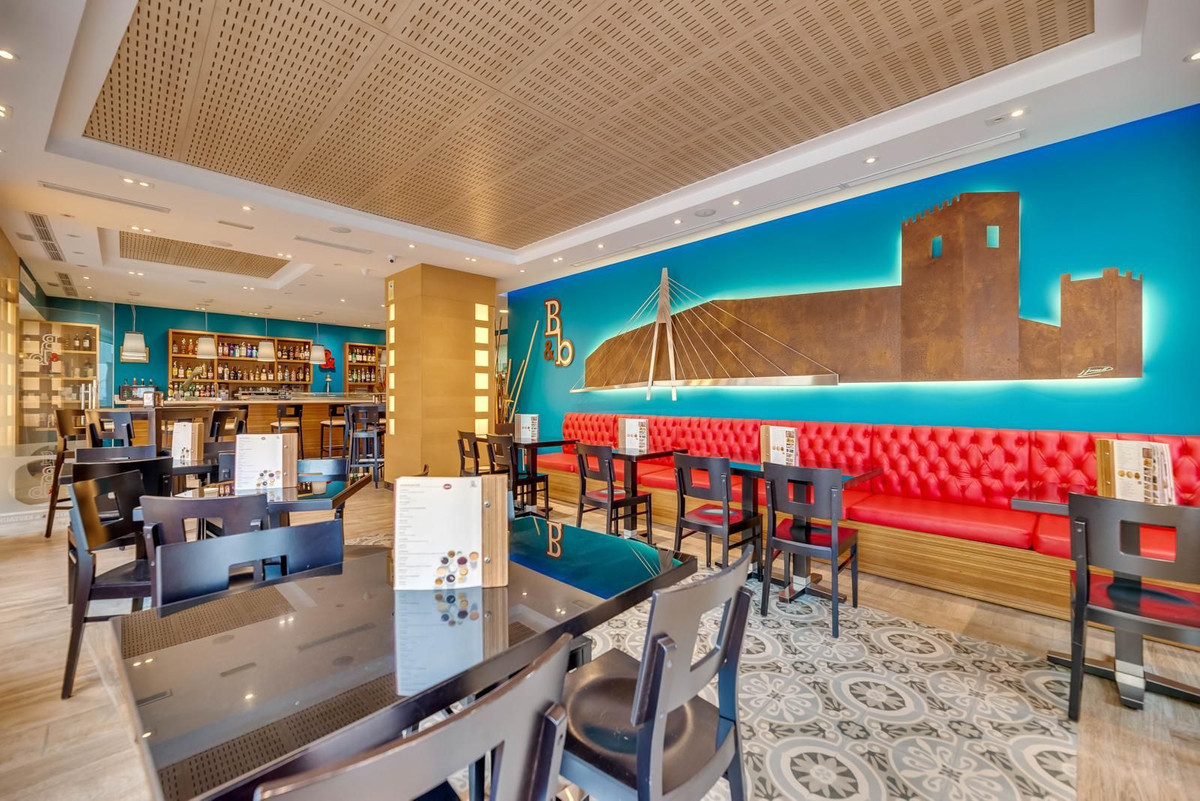 Se vende Hostal  en Costa Del Sol, Málaga, España
