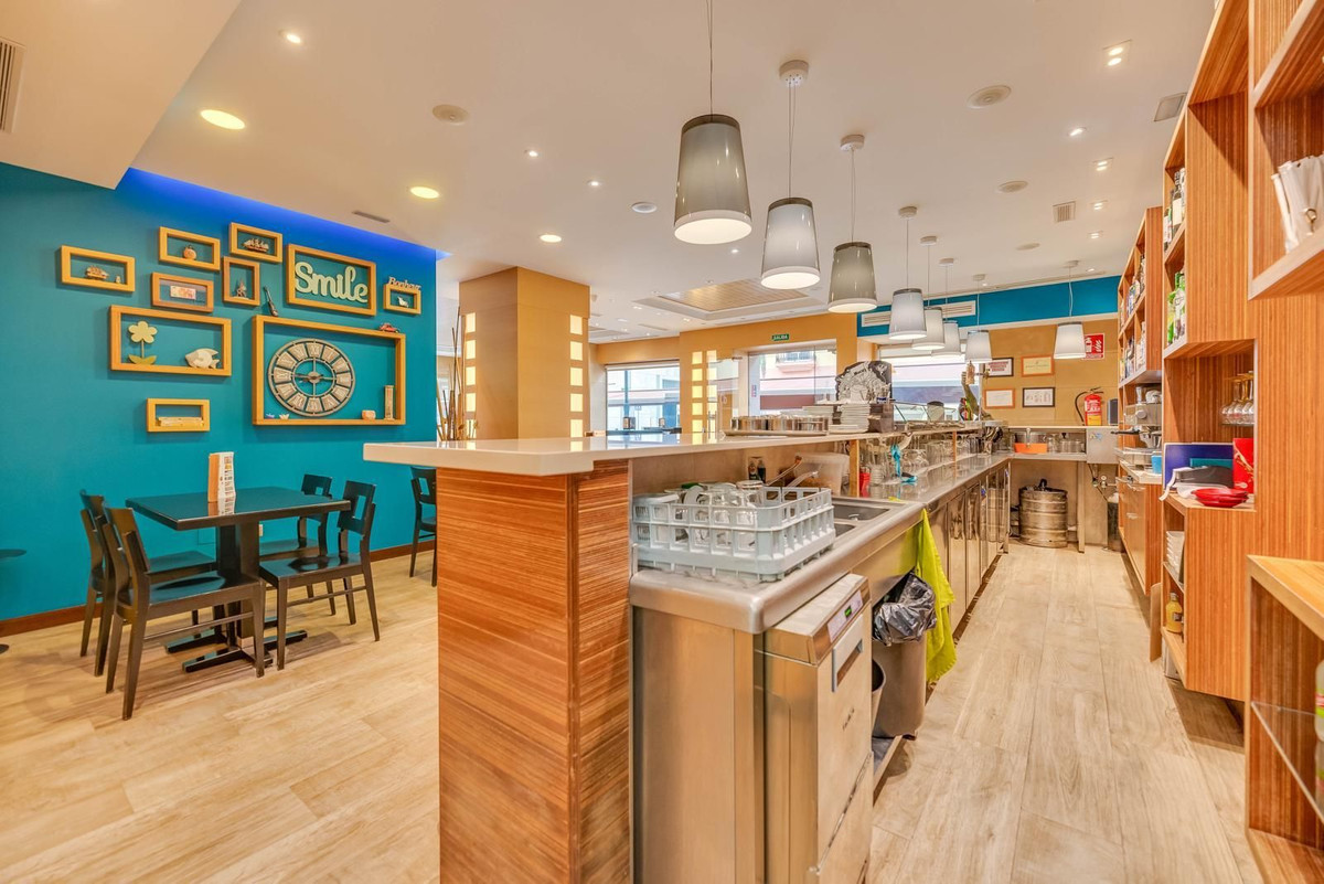 Se vende Hostal  en Costa Del Sol, Málaga, España
