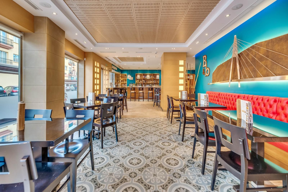 Se vende Hostal  en Costa Del Sol, Málaga, España