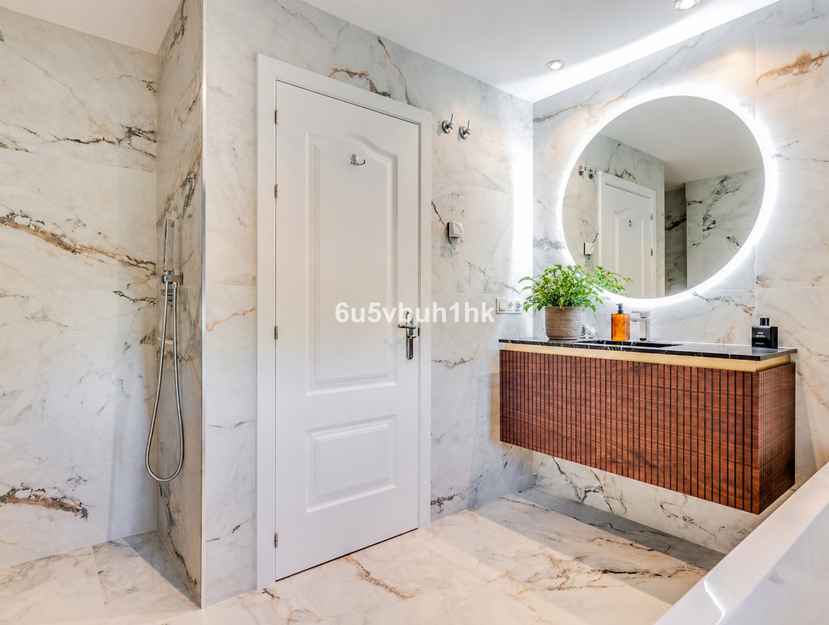 2 Bed Apartment for sale in Benahavís Costa Del Sol, Málaga, Spain