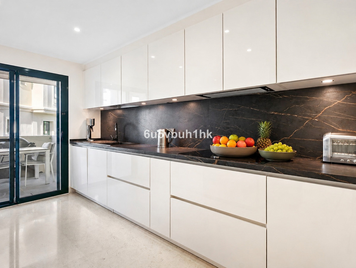 2 Bed Apartment for sale in Benahavís Costa Del Sol, Málaga, Spain