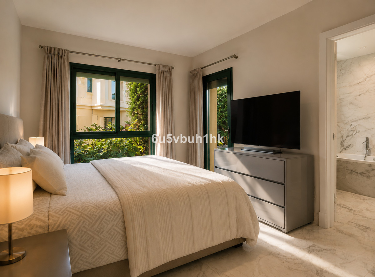 2 Bed Apartment for sale in Benahavís Costa Del Sol, Málaga, Spain