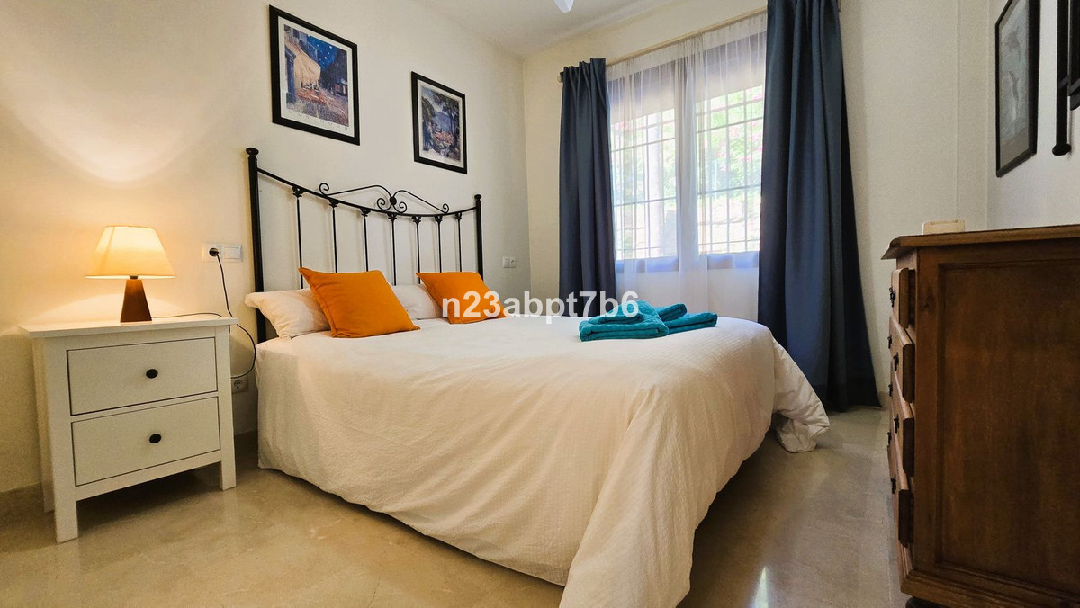 Se vende Apartamento Planta Media de 3 dormitorios en Costa Del Sol, Málaga, España
