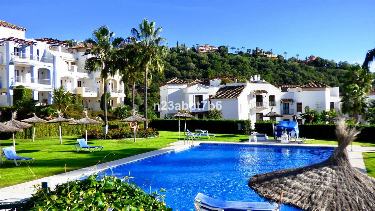 Se vende Apartamento Planta Media de 3 dormitorios en Costa Del Sol, Málaga, España