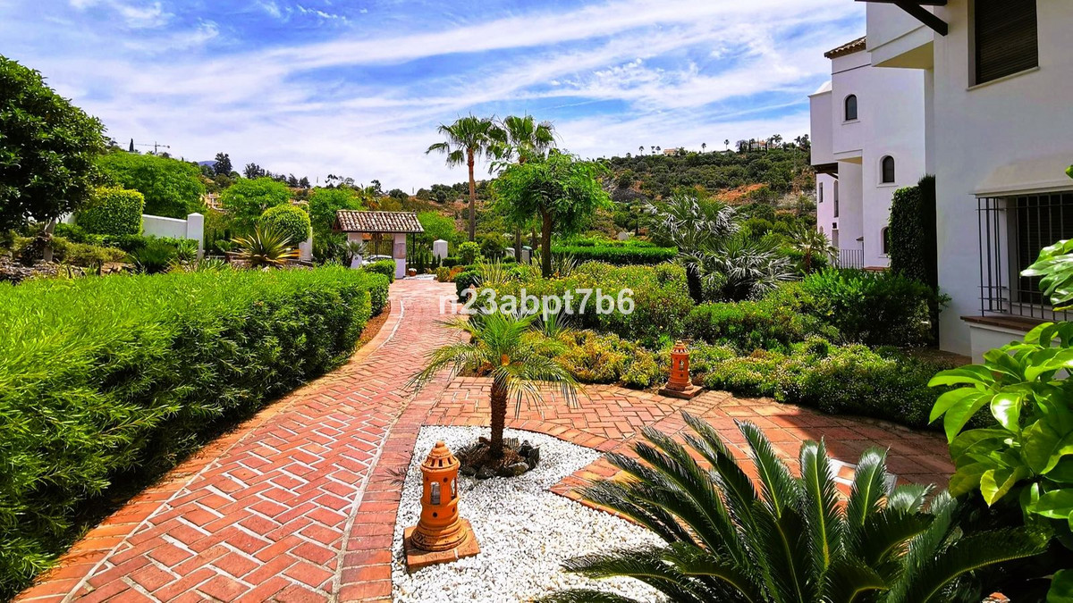 Se vende Apartamento Planta Media de 3 dormitorios en Costa Del Sol, Málaga, España