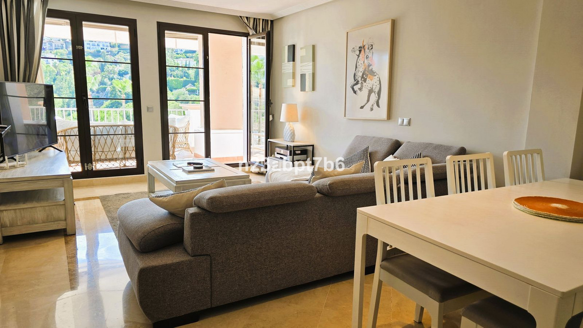 Se vende Apartamento Planta Media de 3 dormitorios en Costa Del Sol, Málaga, España