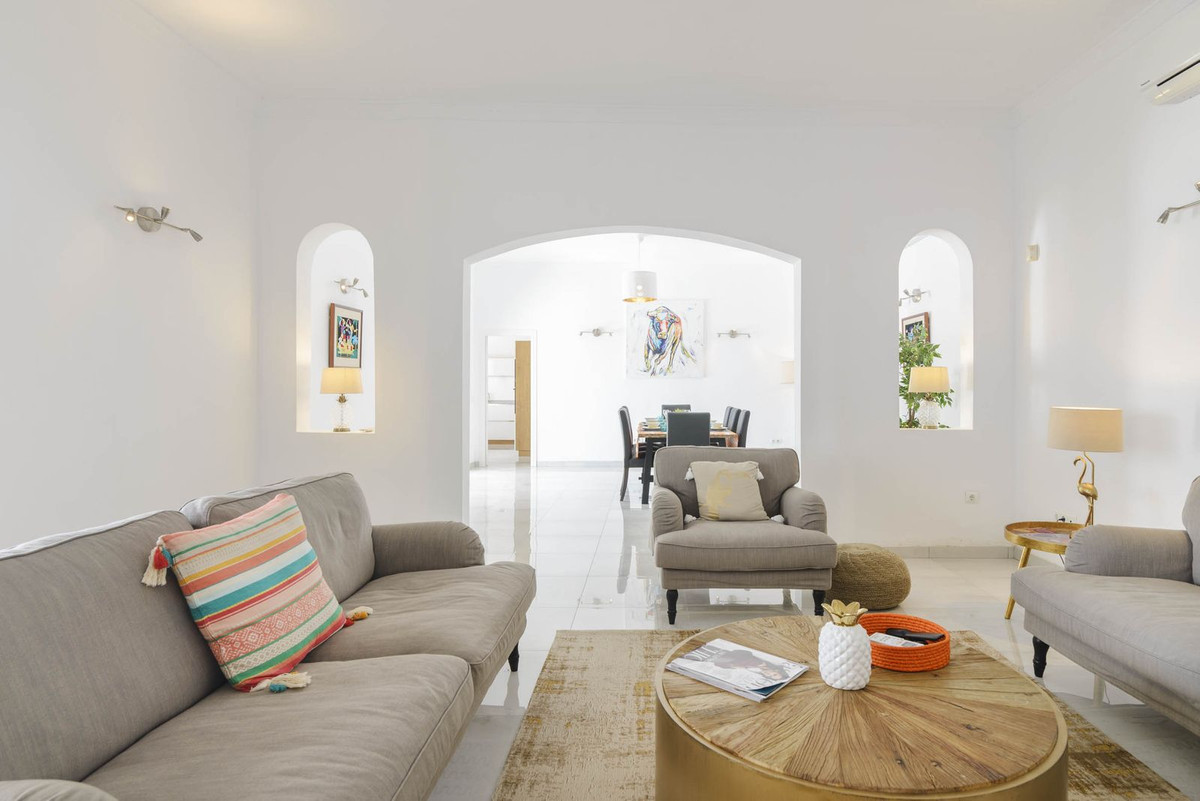 4 Bed Townhouse for sale in Valtocado Costa Del Sol, Málaga, Spain
