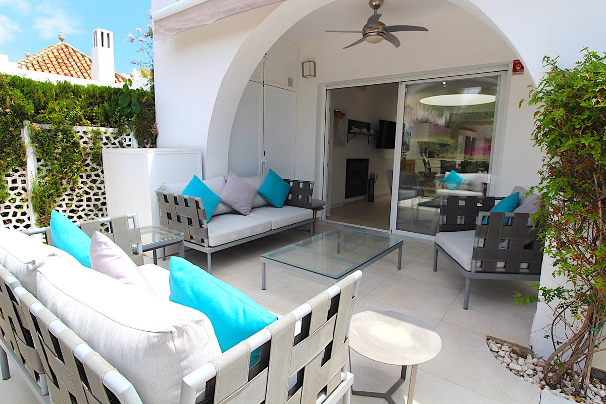 4 Bed Townhouse for sale in Aloha Costa Del Sol, Málaga, Spain