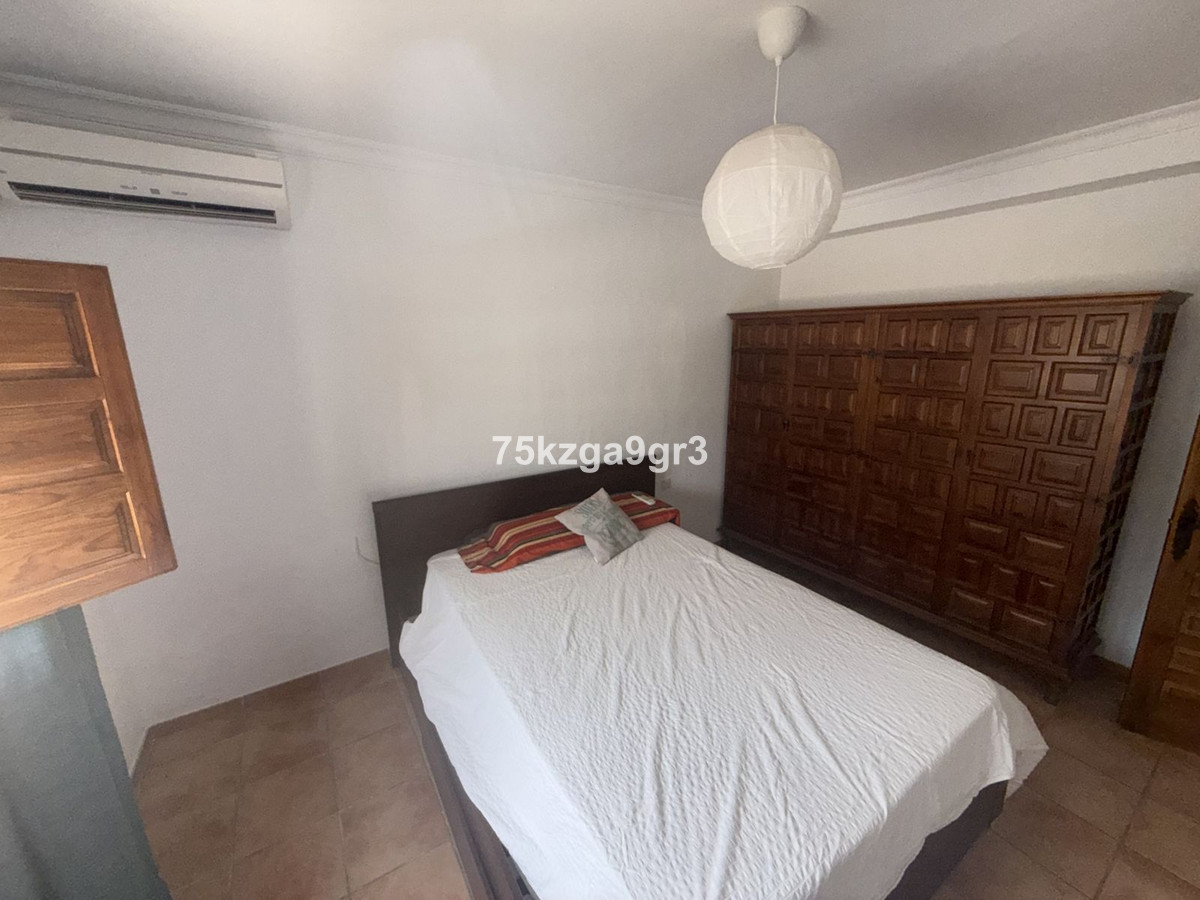 Se vende Villa - Chalet de 4 dormitorios en Costa Del Sol, Málaga, España