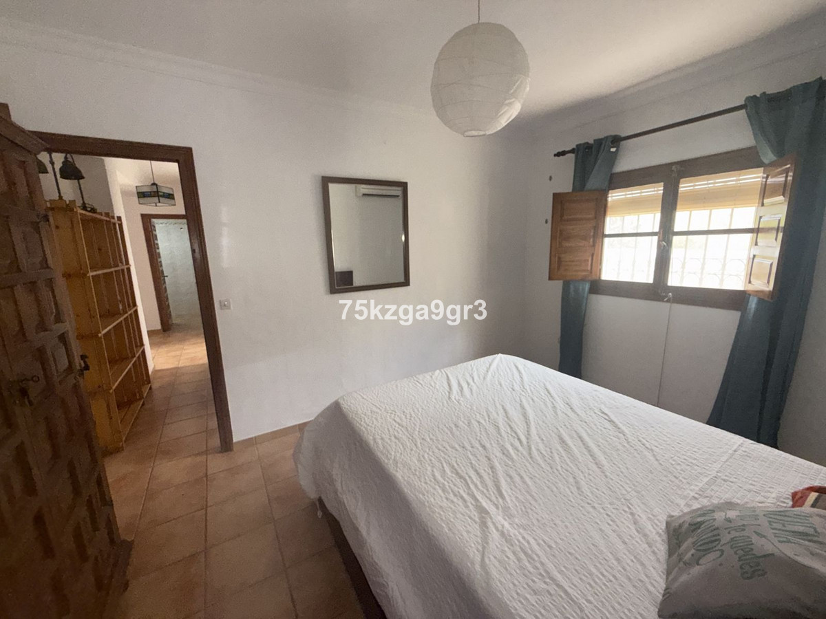 Se vende Villa - Chalet de 4 dormitorios en Costa Del Sol, Málaga, España