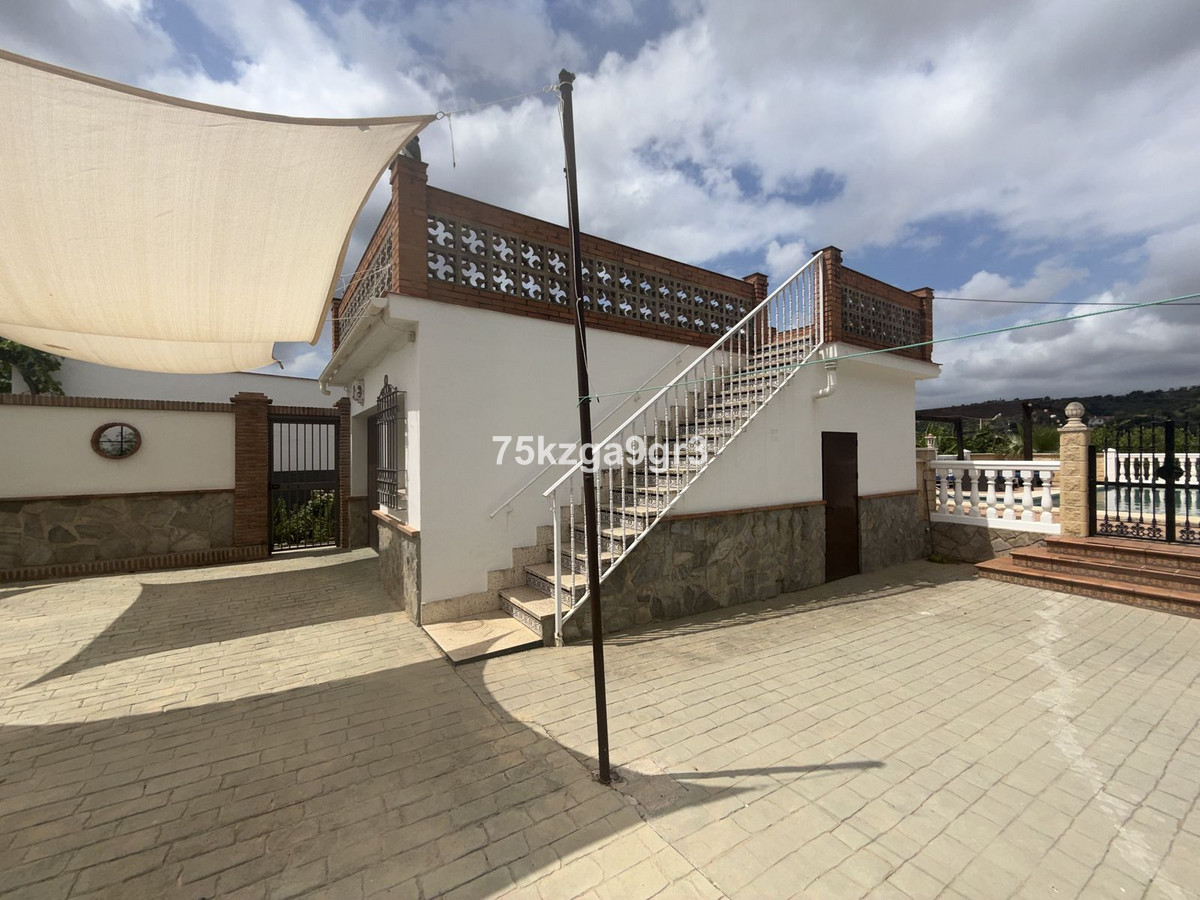 Se vende Villa - Chalet de 4 dormitorios en Costa Del Sol, Málaga, España