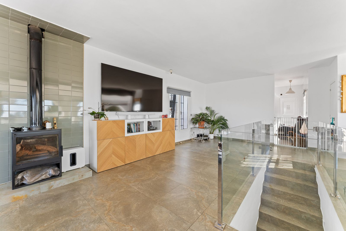 4 Bed Townhouse for sale in Fuengirola Costa Del Sol, Málaga, Spain