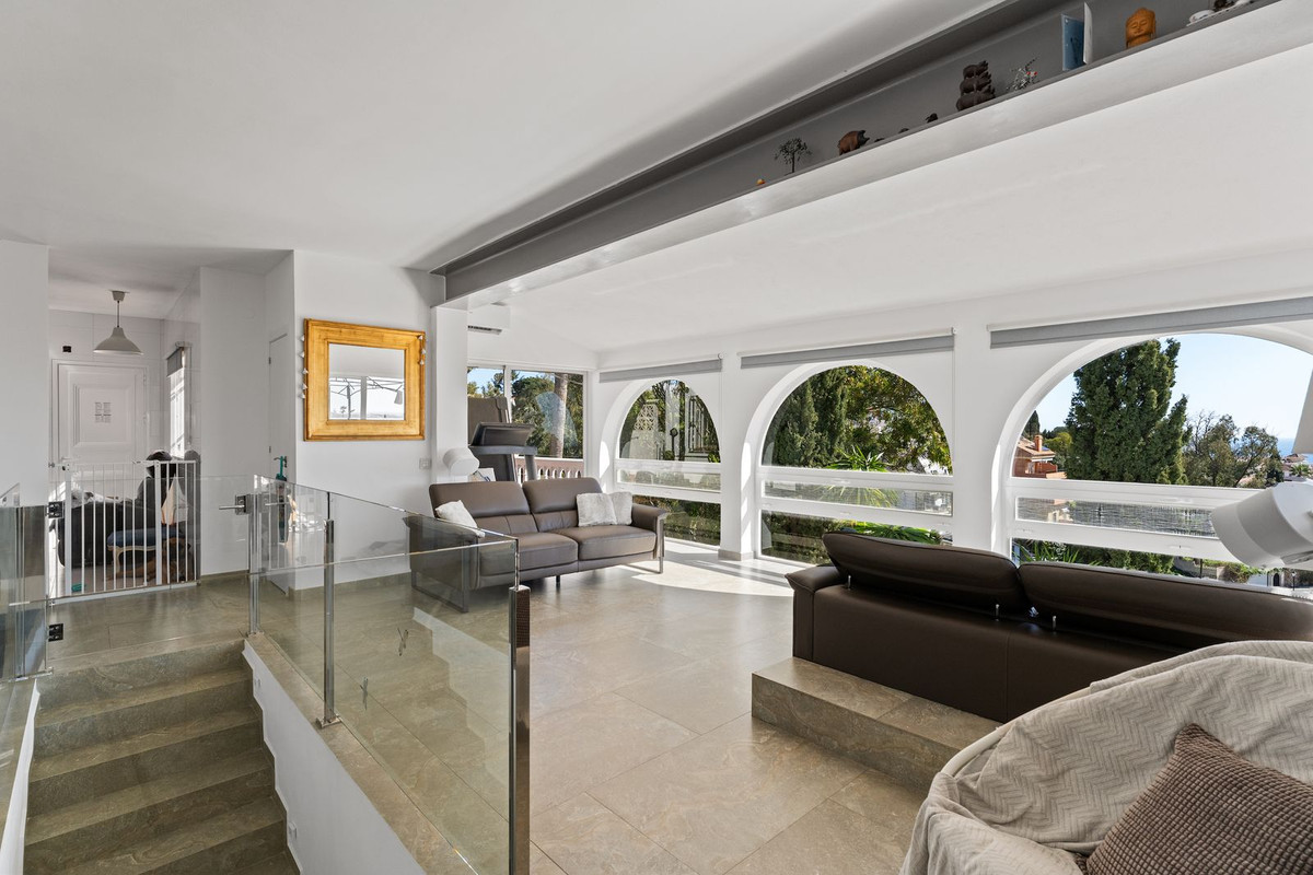 4 Bed Townhouse for sale in Fuengirola Costa Del Sol, Málaga, Spain
