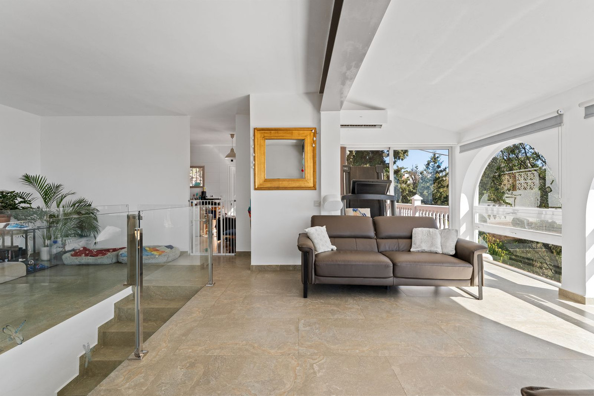 4 Bed Townhouse for sale in Fuengirola Costa Del Sol, Málaga, Spain