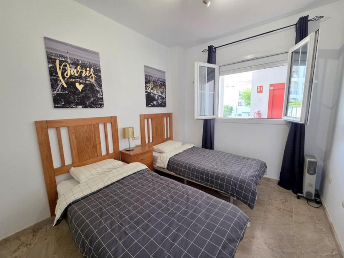 Se vende Apartamento Planta Baja de 2 dormitorios en Costa Del Sol, Málaga, España