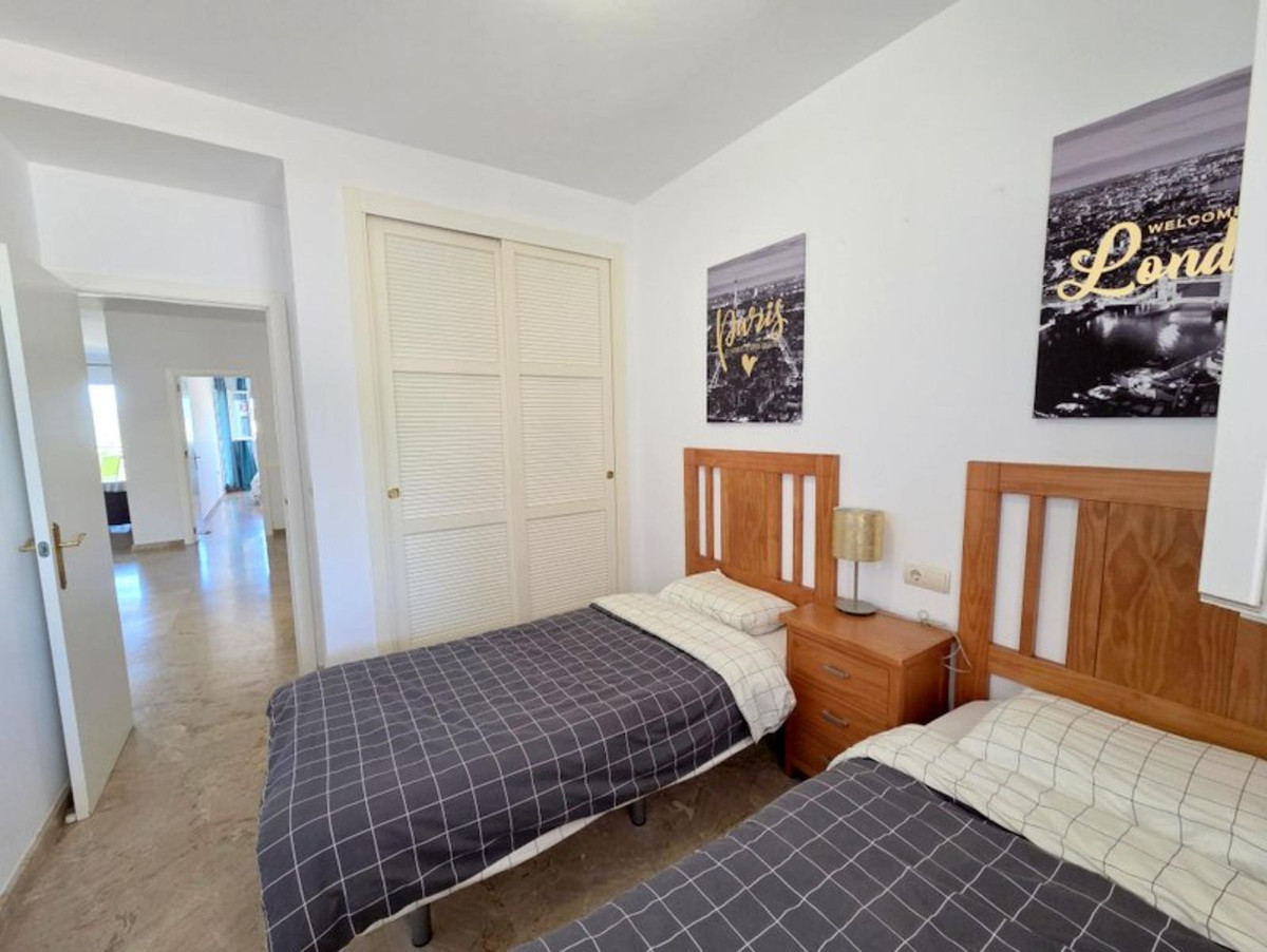 Se vende Apartamento Planta Baja de 2 dormitorios en Costa Del Sol, Málaga, España