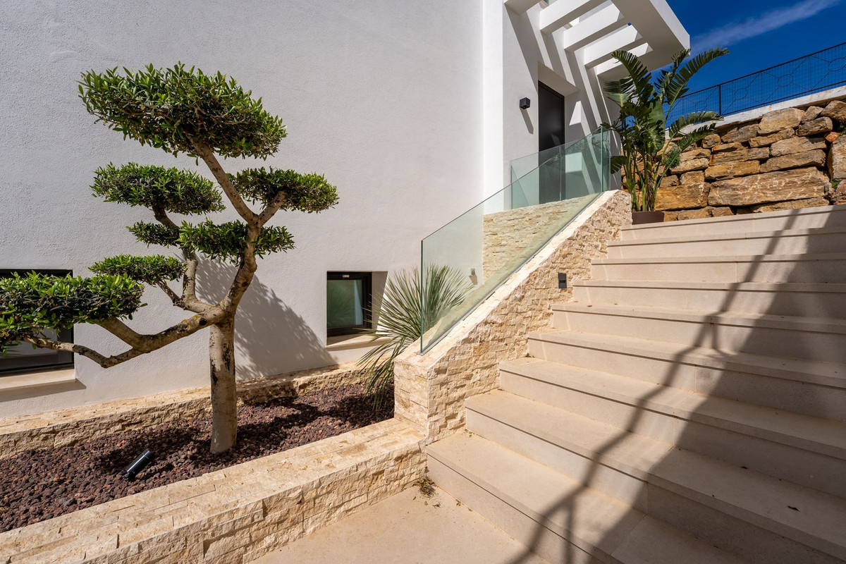 Se vende Villa - Chalet de 4 dormitorios en Costa Del Sol, Málaga, España