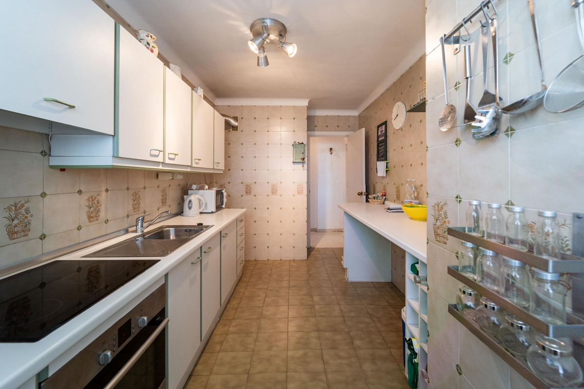 Se vende Apartamento en Planta Última de 4 dormitorios en Costa Del Sol, Málaga, España