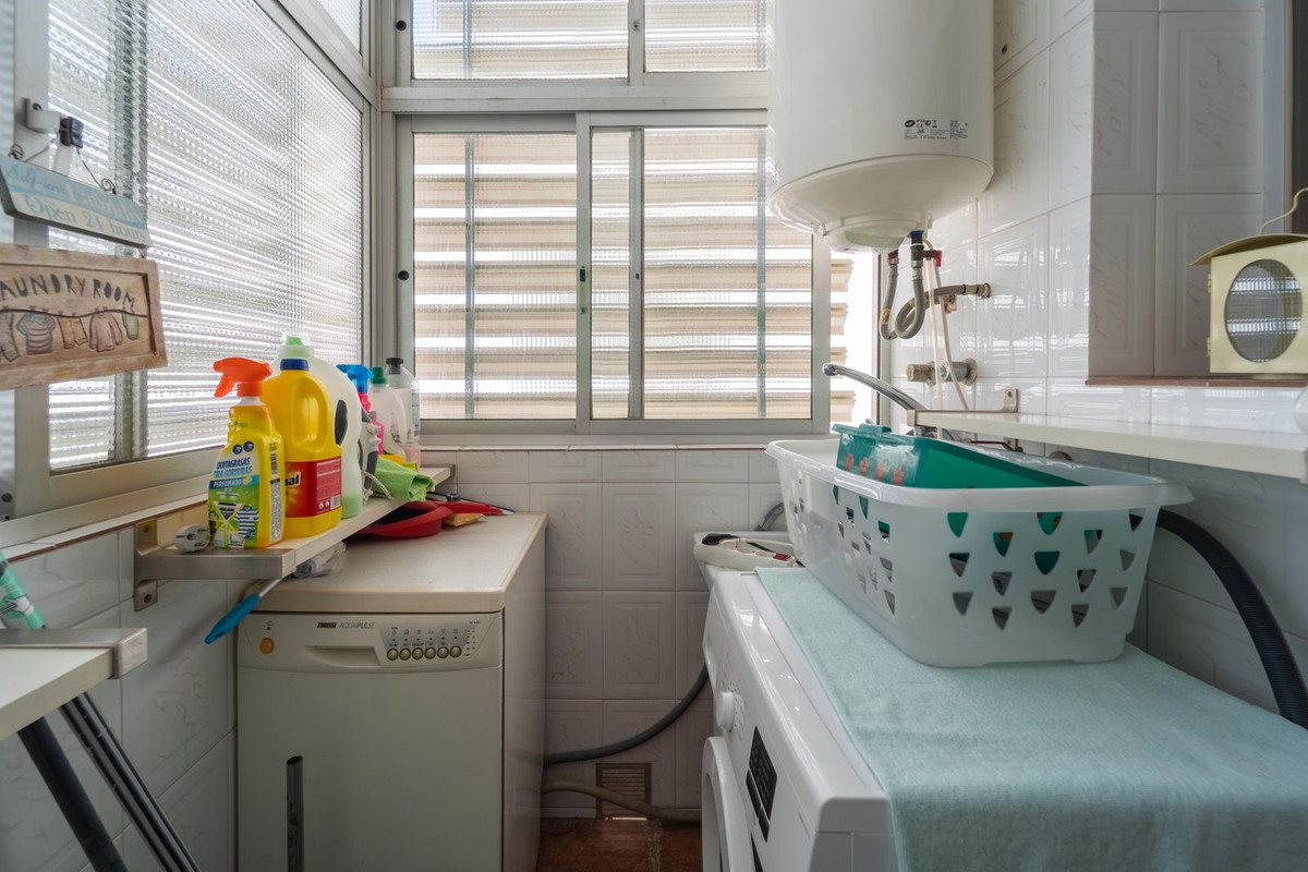 Se vende Apartamento en Planta Última de 4 dormitorios en Costa Del Sol, Málaga, España