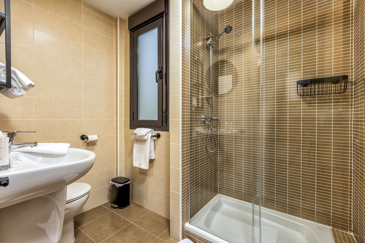Se vende Adosada de 4 dormitorios en Costa Del Sol, Málaga, España