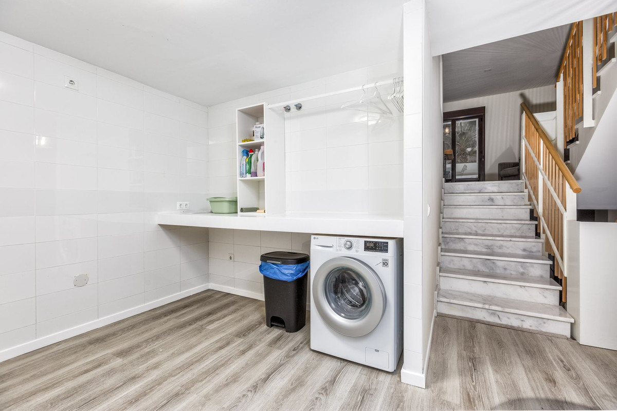 Se vende Adosada de 4 dormitorios en Costa Del Sol, Málaga, España
