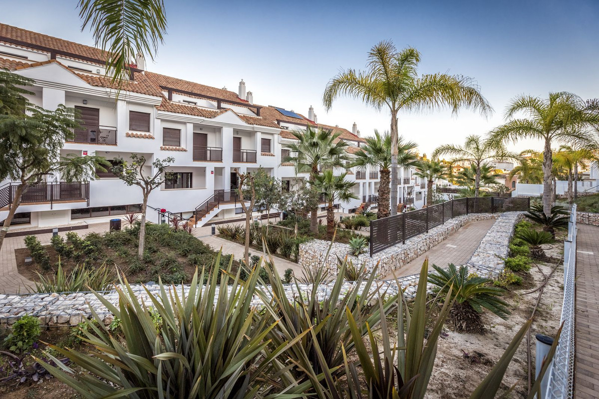 Se vende Adosada de 4 dormitorios en Costa Del Sol, Málaga, España