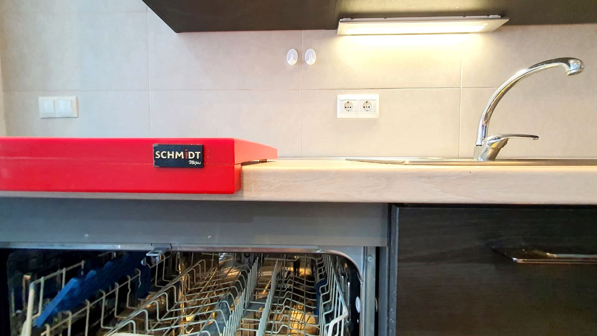 Se vende Apartamento Planta Media de 2 dormitorios en Costa Del Sol, Málaga, España