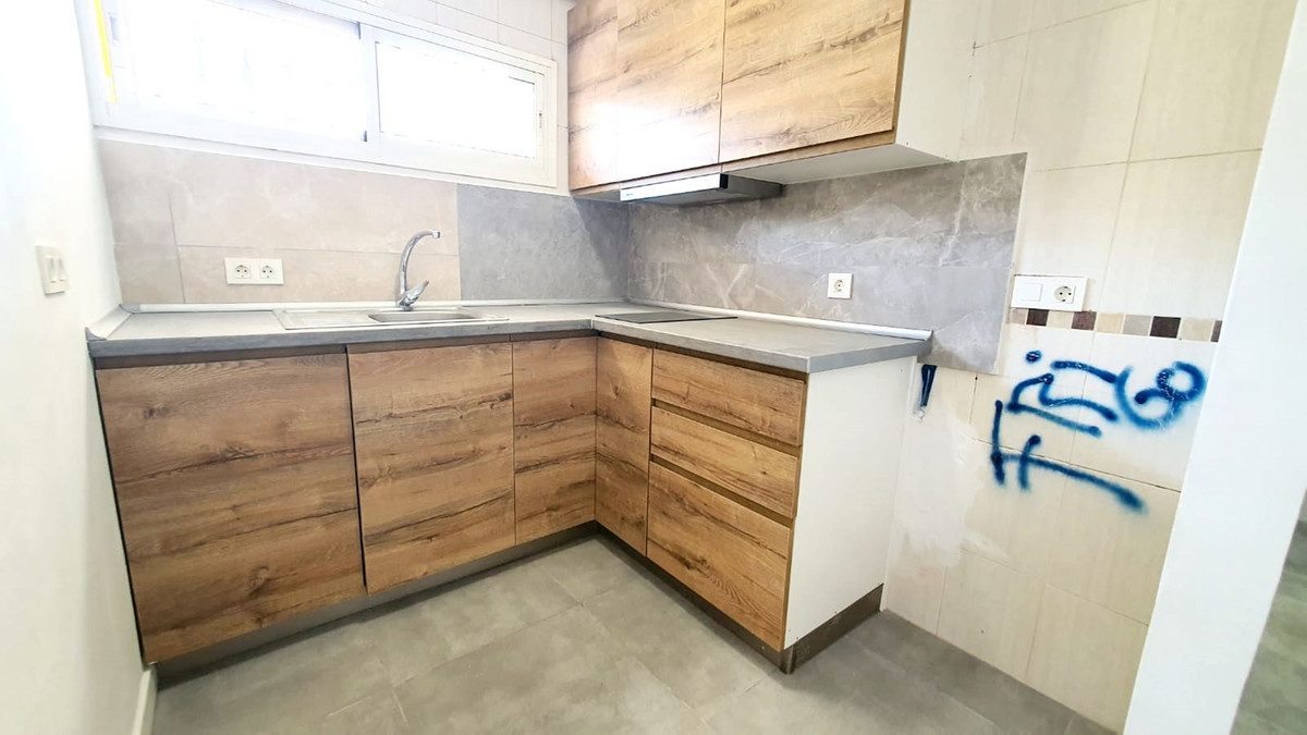 2 Bed Apartment for sale in Torreblanca Costa Del Sol, Málaga, Spain