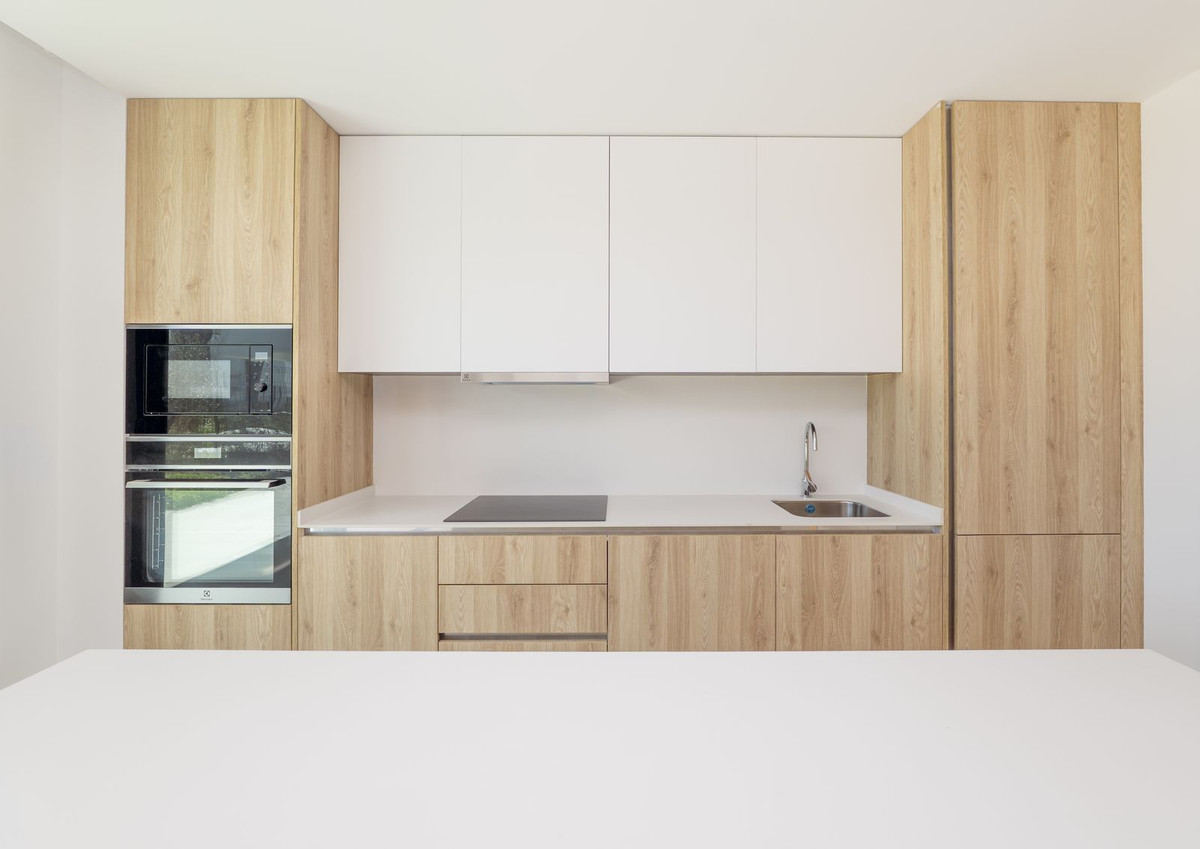Se vende Villa - Chalet de 3 dormitorios en Costa Del Sol, Málaga, España