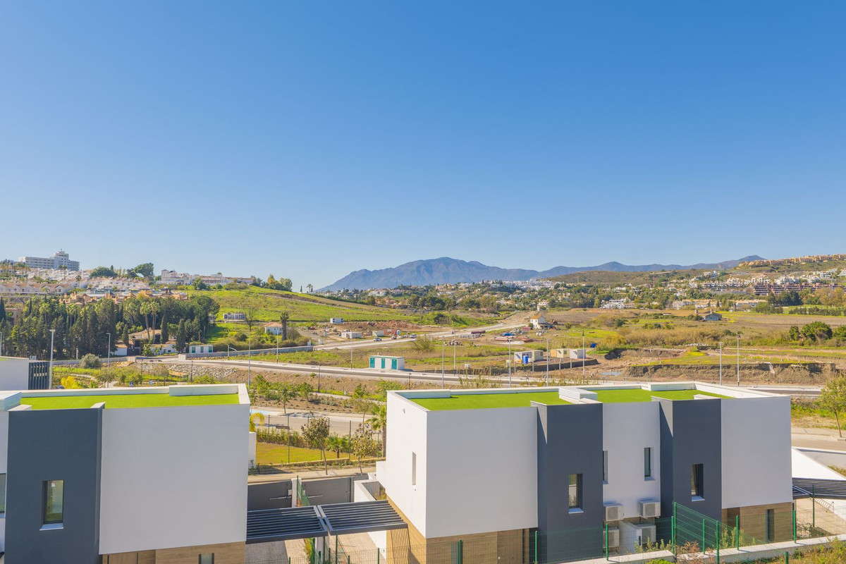 Se vende Villa - Chalet de 3 dormitorios en Costa Del Sol, Málaga, España