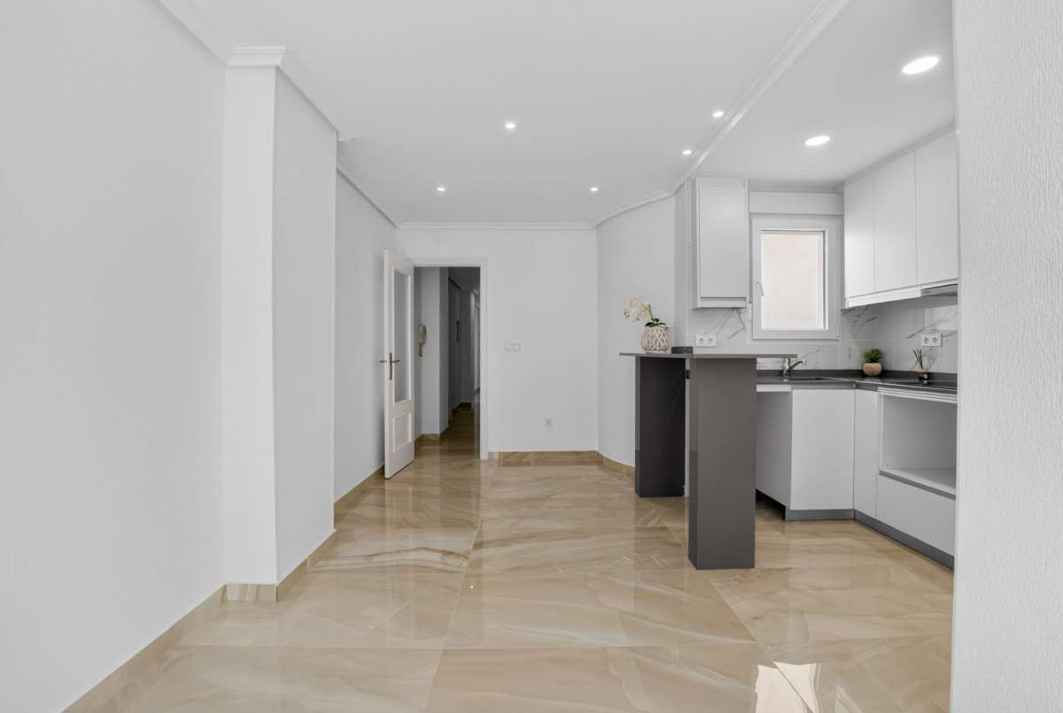 Se vende Apartamento Planta Baja de 2 dormitorios en Costa Blanca, Alicante, España