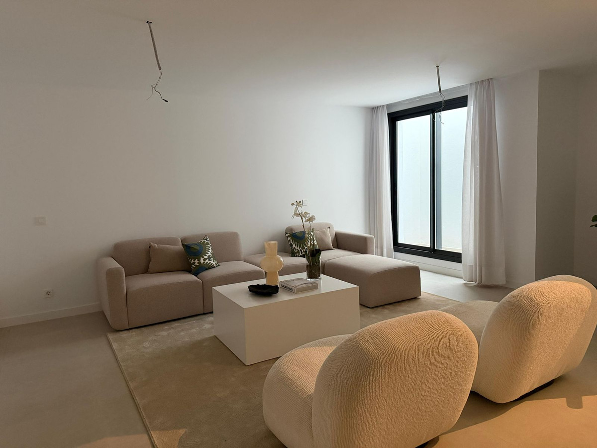 3 Bed Townhouse for sale in Estepona Costa Del Sol, Málaga, Spain