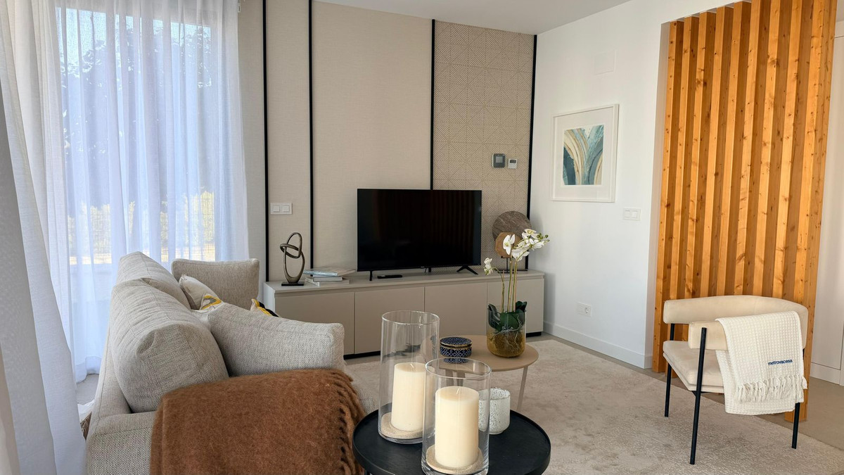 3 Bed Townhouse for sale in Estepona Costa Del Sol, Málaga, Spain
