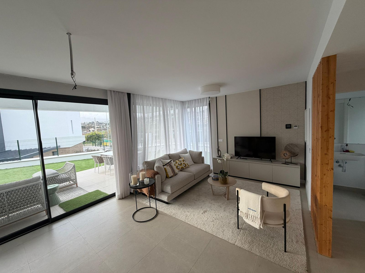 3 Bed Townhouse for sale in Estepona Costa Del Sol, Málaga, Spain