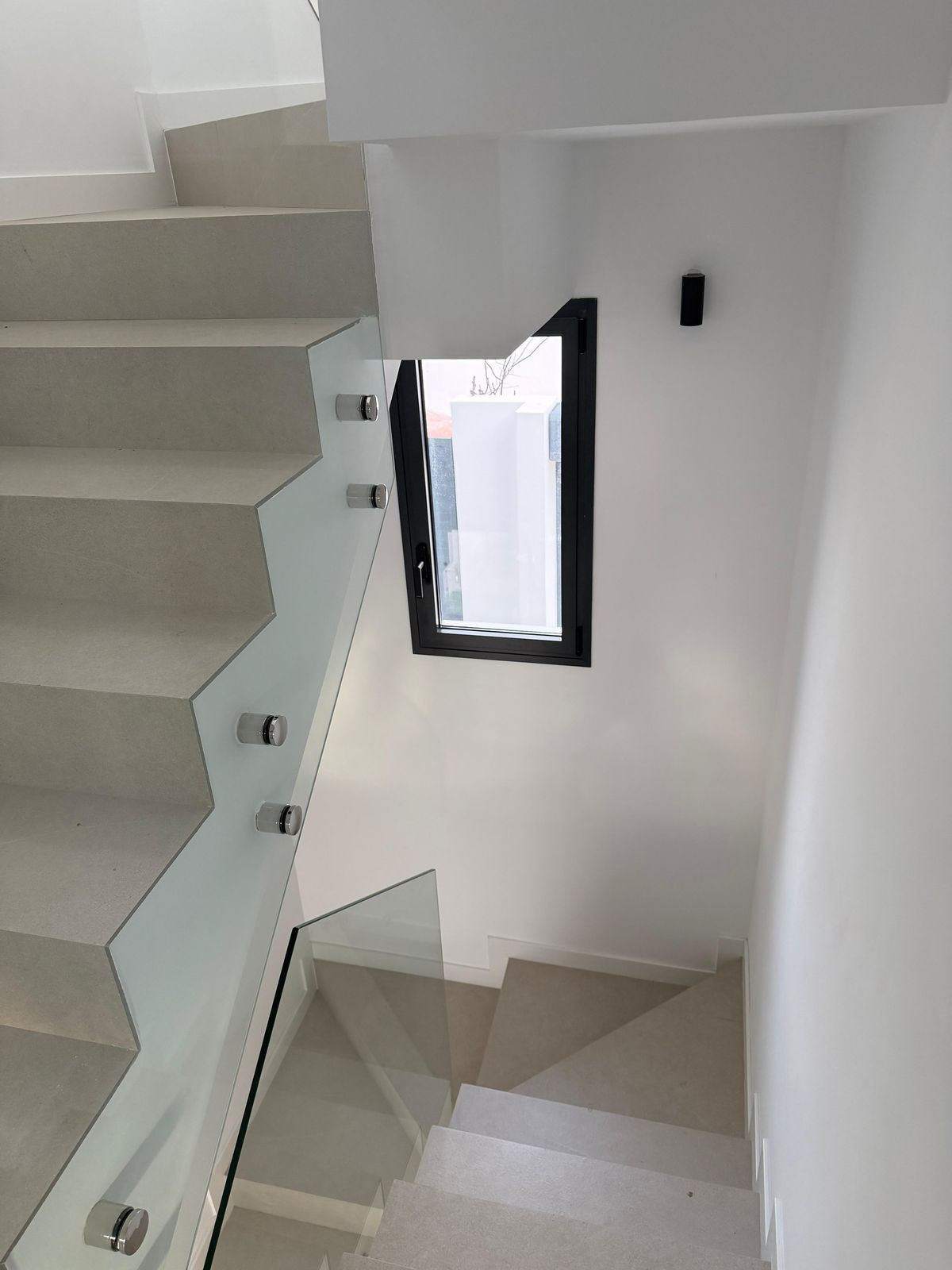 3 Bed Townhouse for sale in Estepona Costa Del Sol, Málaga, Spain