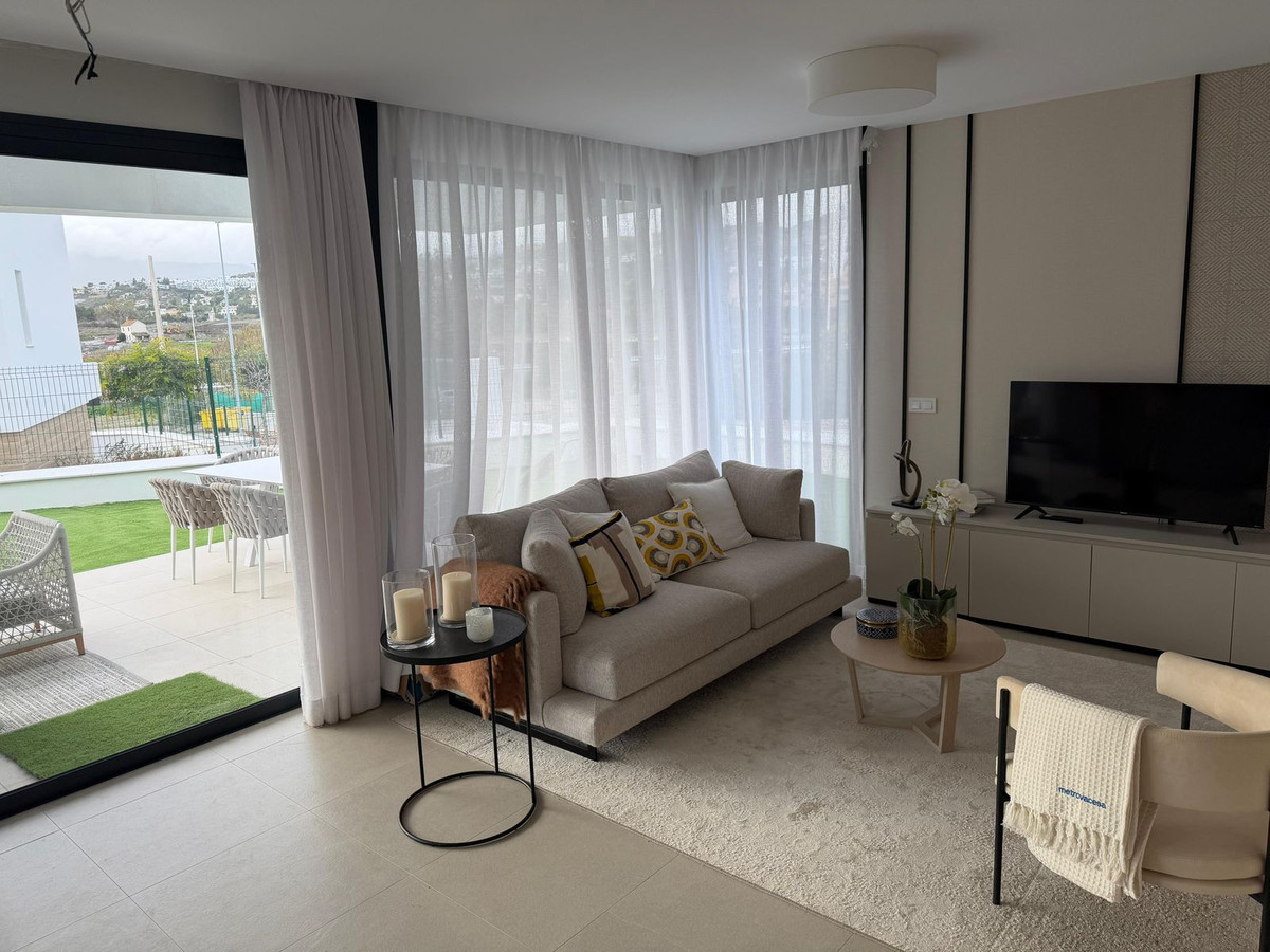 3 Bed Townhouse for sale in Estepona Costa Del Sol, Málaga, Spain
