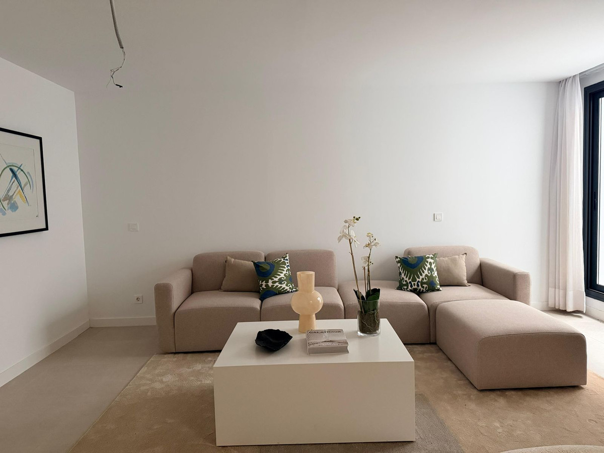 3 Bed Townhouse for sale in Estepona Costa Del Sol, Málaga, Spain