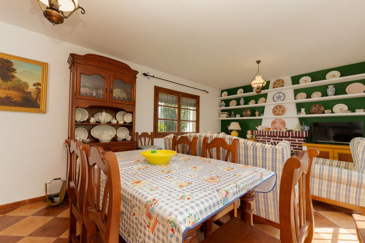 2 Bed Townhouse for sale in La Cala De Mijas Costa Del Sol, Málaga, Spain