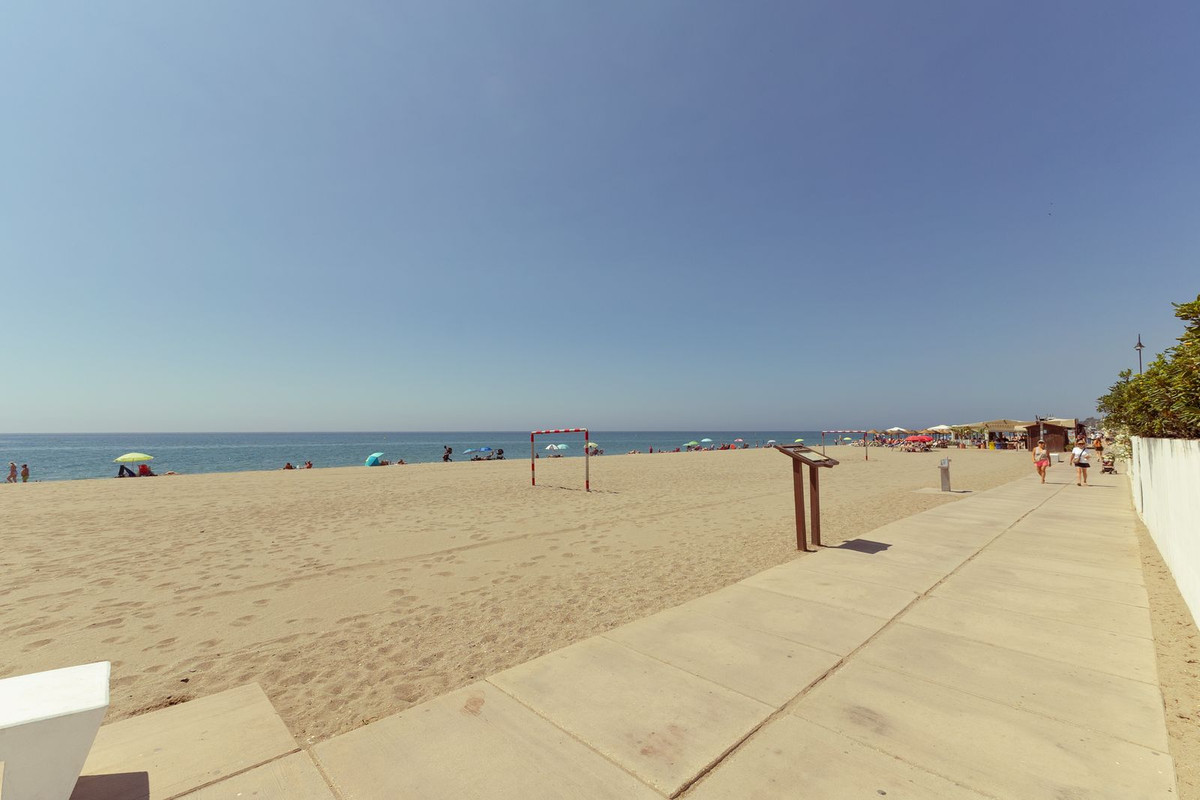 2 Bed Townhouse for sale in La Cala De Mijas Costa Del Sol, Málaga, Spain