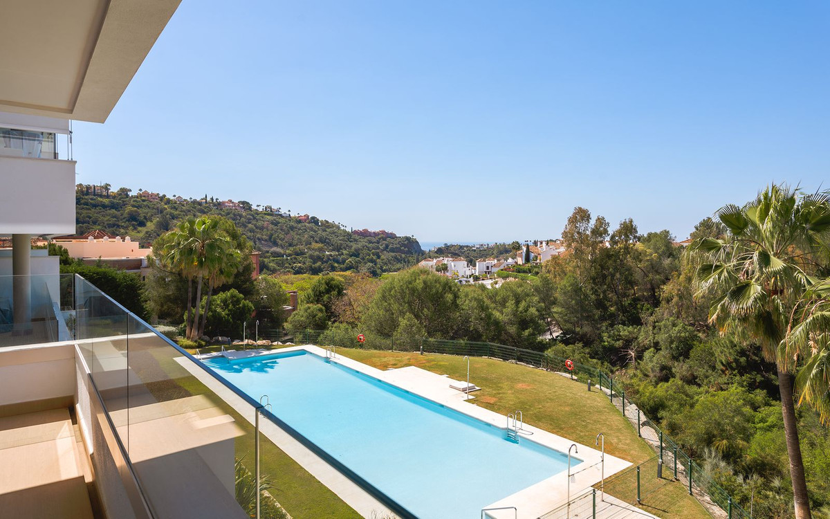 3 Bed Apartment for sale in Los Arqueros Costa Del Sol, Málaga, Spain