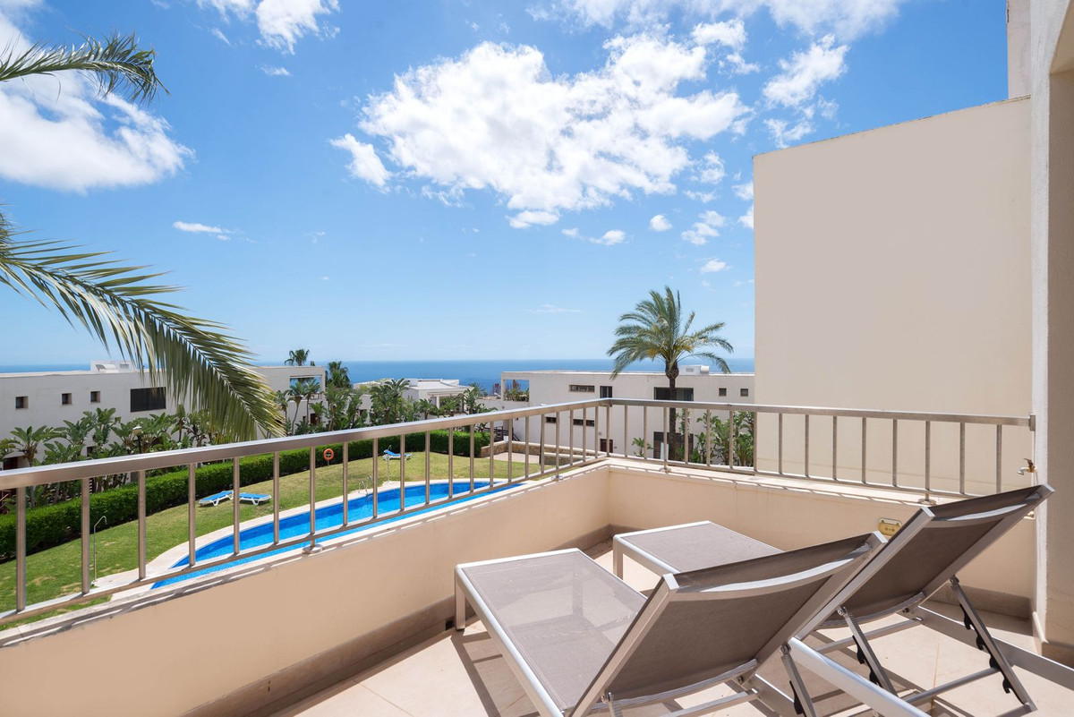 Se vende Apartamento Planta Media de 3 dormitorios en Costa Del Sol, Málaga, España