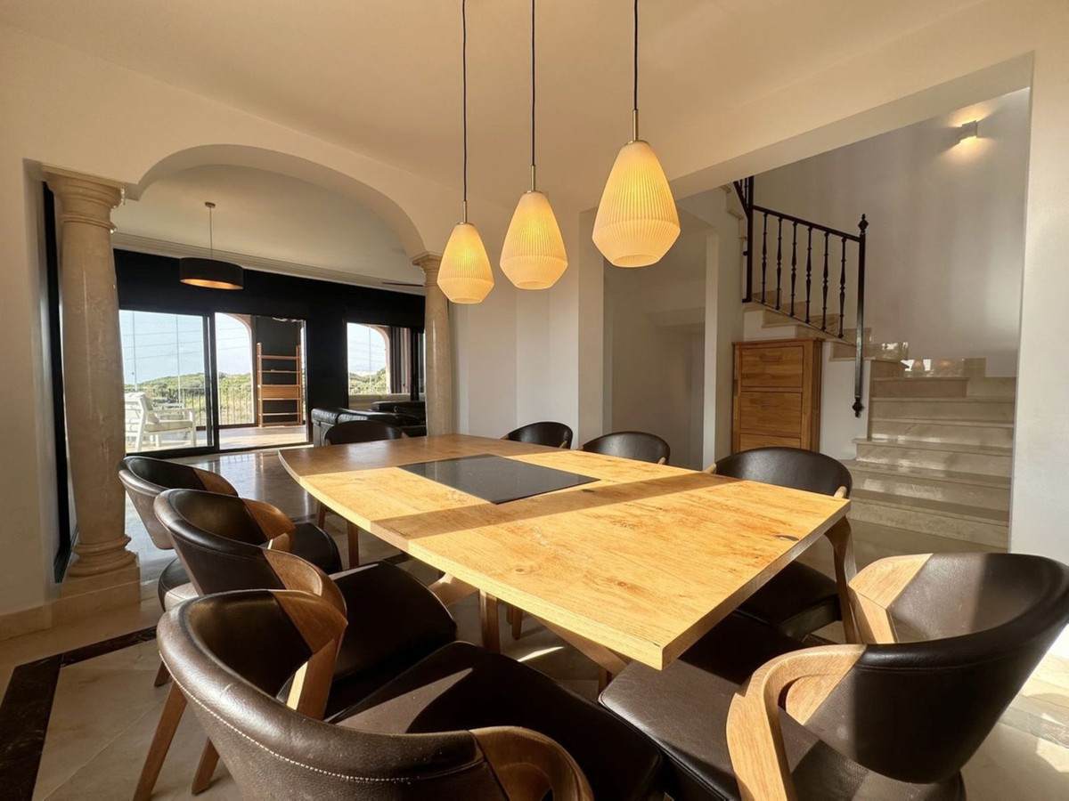 5 Bed Townhouse for sale in Estepona Costa Del Sol, Málaga, Spain
